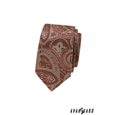 Keskeny nyakkendő barna paisley mintával