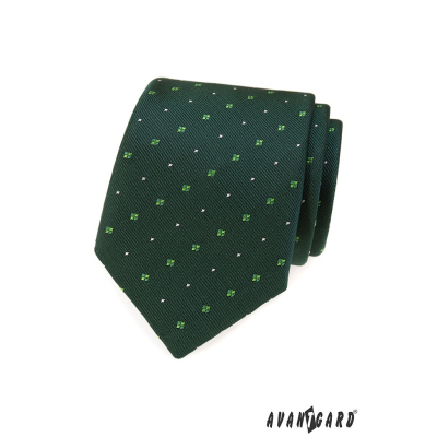 Zöld nyakkendő mintával